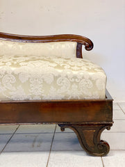 Dormeuse da centro Carlo X noce lombarda ( restaurata )