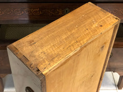 Cassettone lombardo direttorio lastronato intarsiato