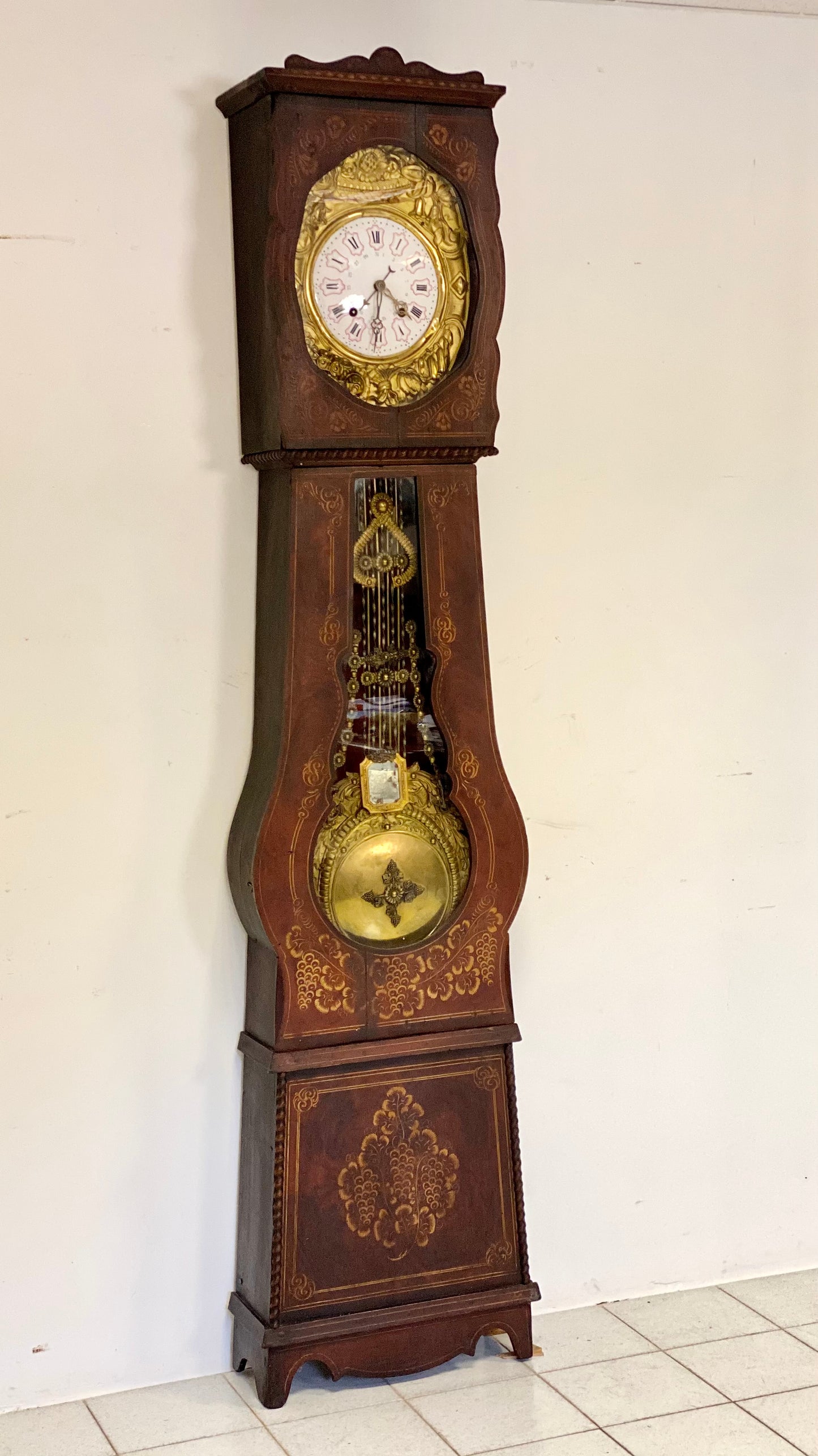 Orologio a pendolo a torre . Metà XIX secolo . Restaurato