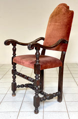 Trono Lombardo in noce . XVII secolo