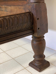 Letto Lombardo in noce Luigi XIV . XVII secolo