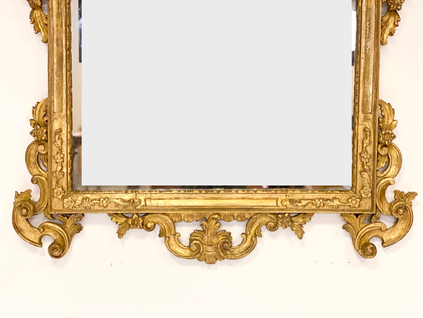 Specchiera veneziana legno intagliato dorato fine XIX secolo