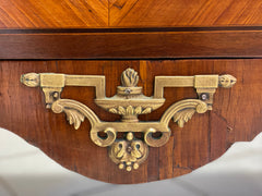 Secretaire Napoleone III finemente intarsiato XIX secolo