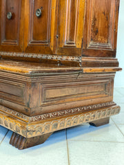 Inginocchiatoio mobiletto Luigi XIV di area Toscana . XVII secolo