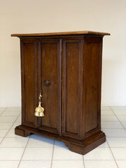 Stipo credenza Luigi XIV . Emilia XVII secolo