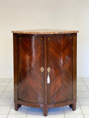Angoliera bombata due porte epoca fine XVIII secolo