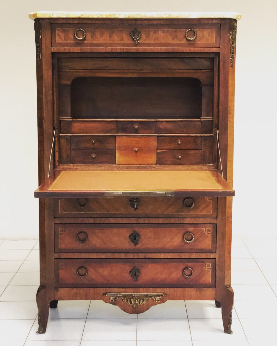Secretairès lastronato e intarsiato . Epoca Napoleone III