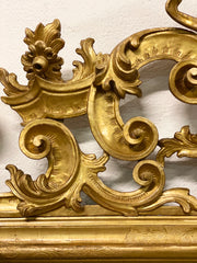 Specchiera lignea foglia oro. Marche metà XVIII secolo
