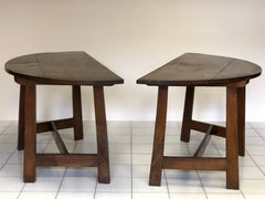 Tavolo in noce circolare scomponibile. Luigi XIV lombardo . XVII secolo