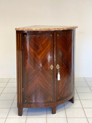 Angoliera bombata due porte epoca fine XVIII secolo