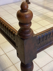 Letto Lombardo in noce Luigi XIV . XVII secolo