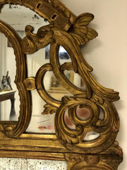 Specchiera in legno intagliato e dorato . Torino XIX secolo