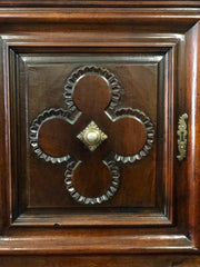 Credenza doppio corpo XVII secolo