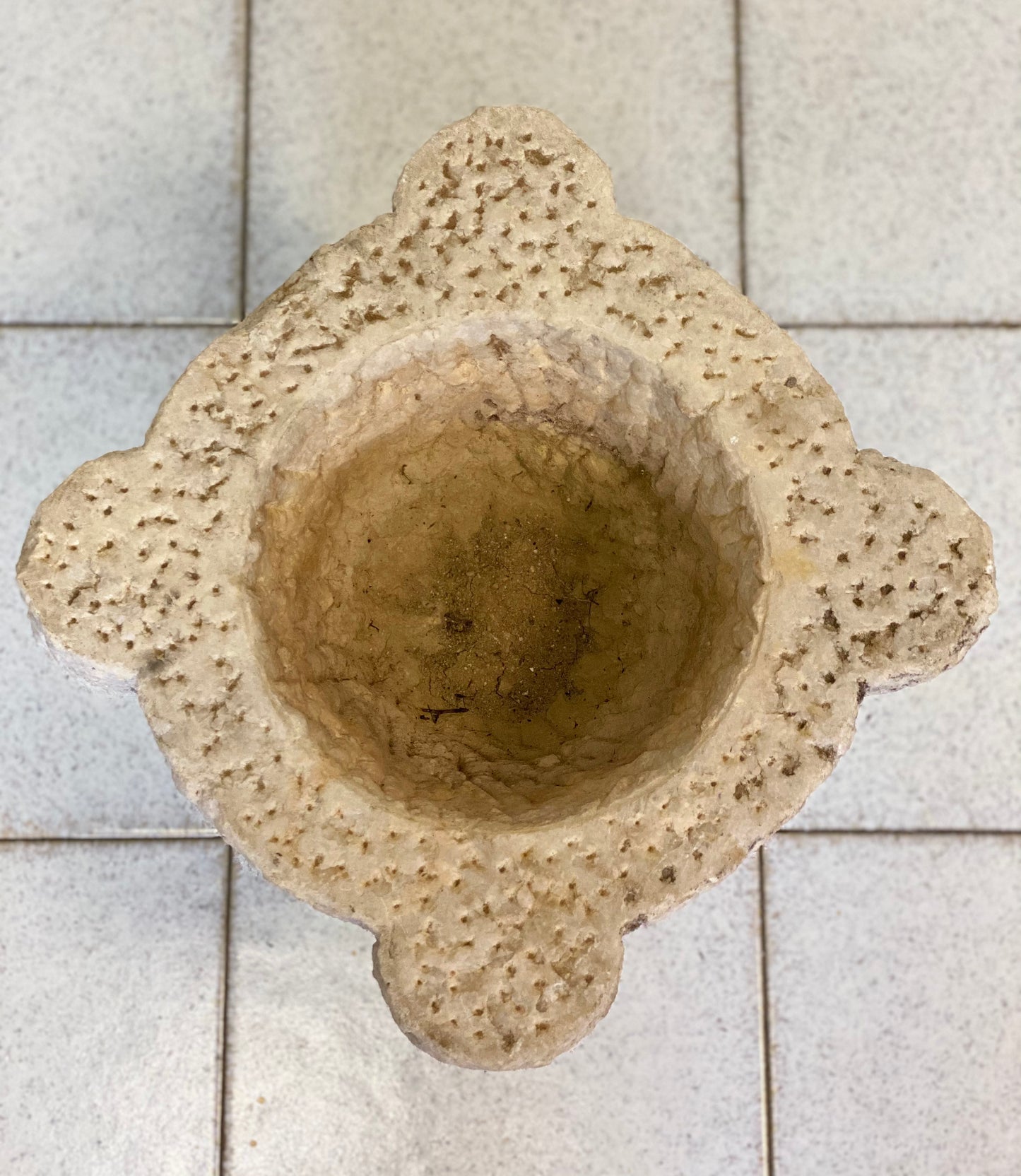 Mortaio in marmo . Inizio XIX secolo