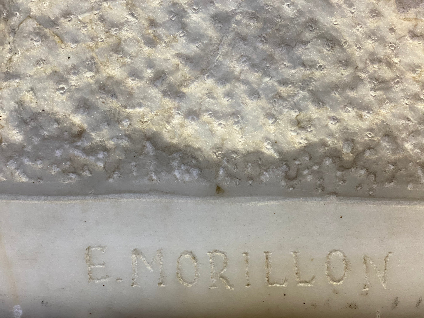 Scultura dama in marmo Carrara firmata .XIX secolo