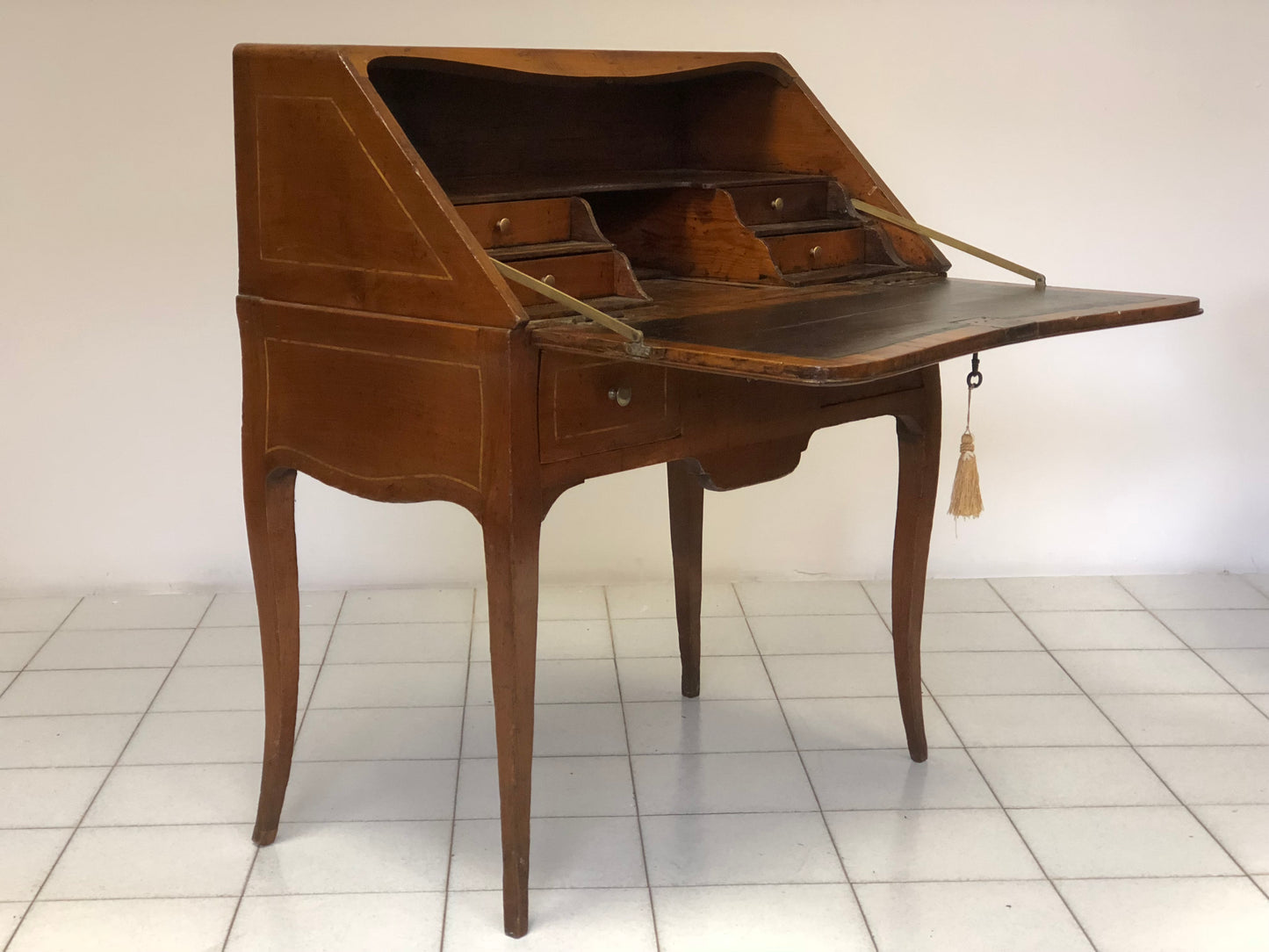 Ribalta in noce XVIII secolo
