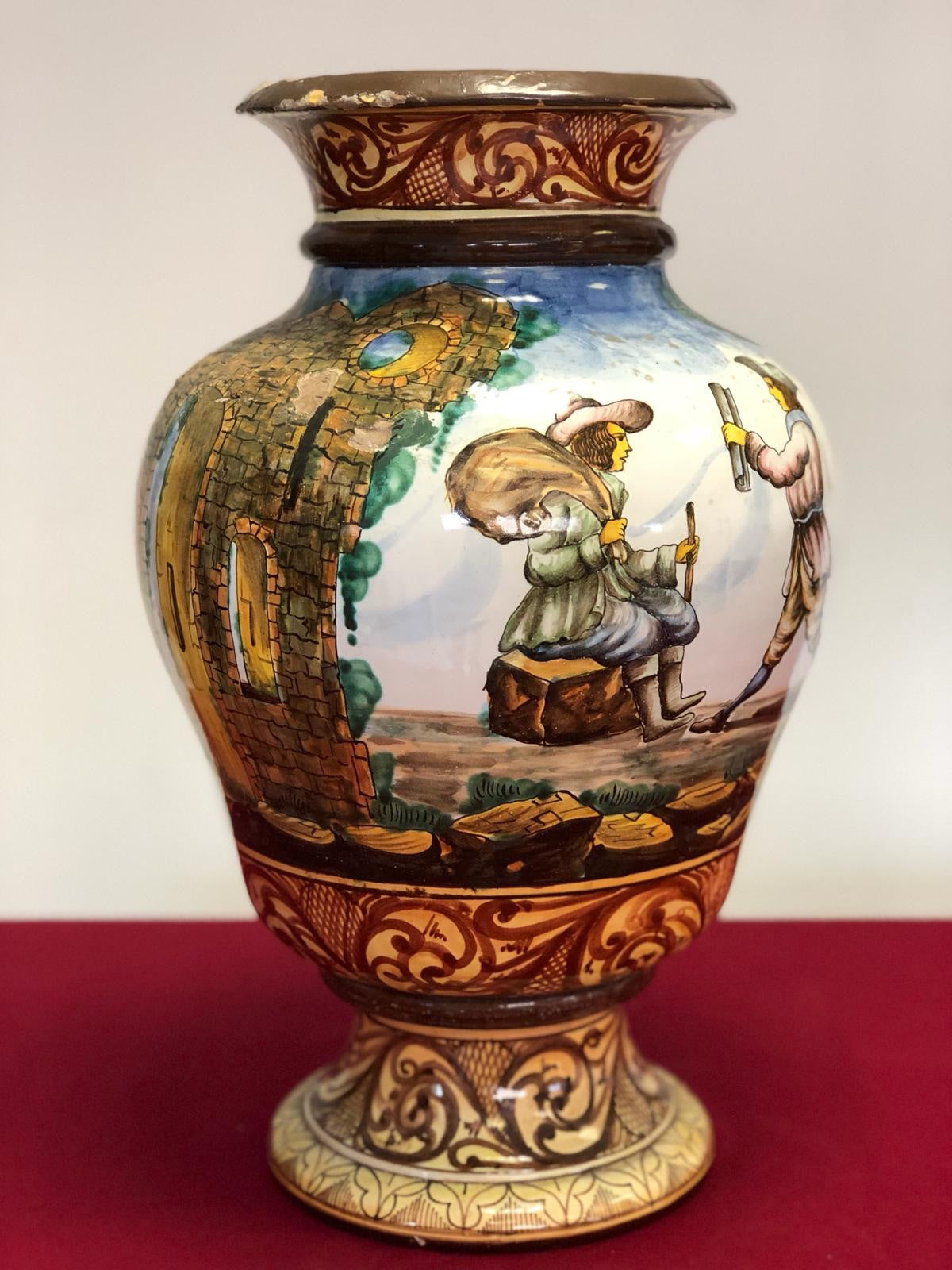 Vaso Albissola maiolica dipinta