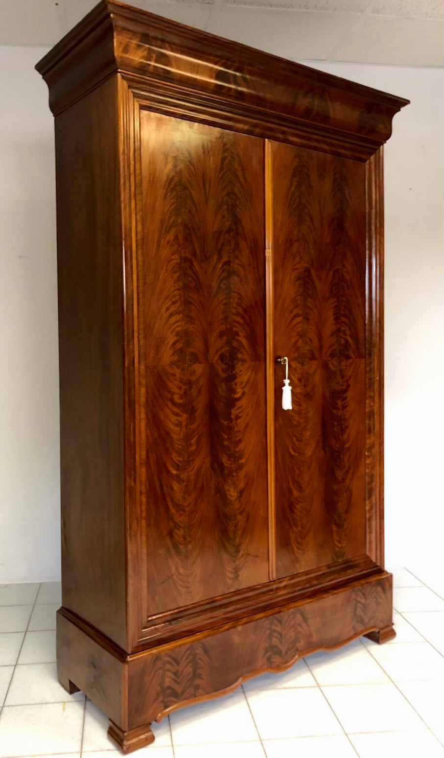 Charles X cabinet. 19th century. Restored