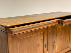 Credenza Carlo X in olmo . Emilia XIX secolo . L 196 cm