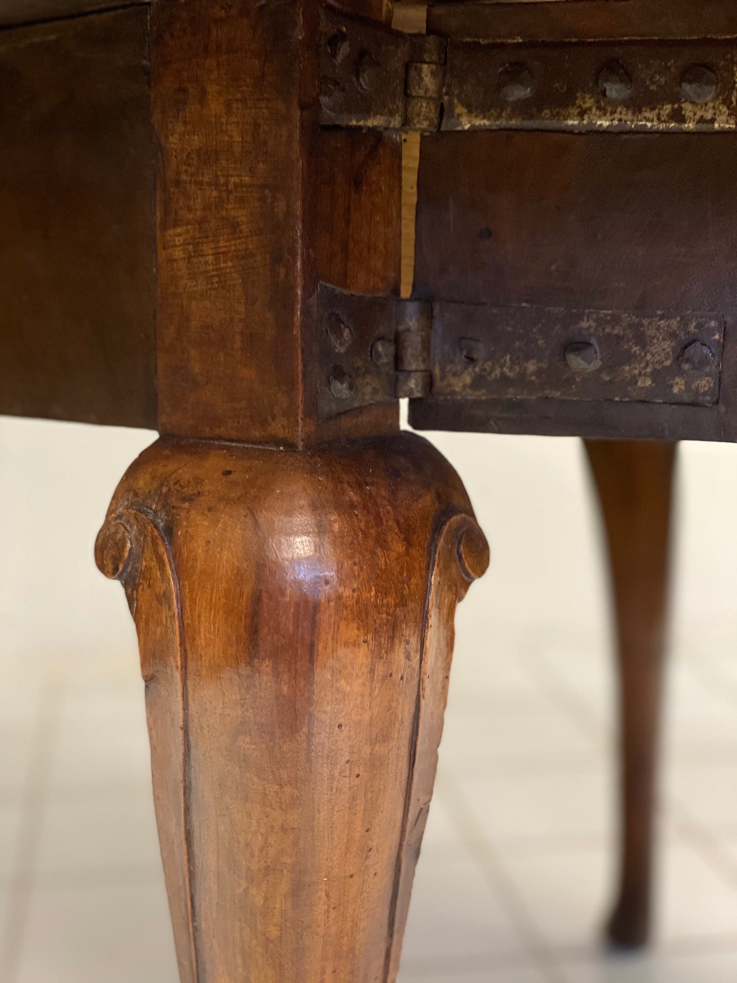 Louis XIV hinged table. Modena / Ferrara