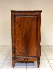 Cassettone Luigi XVI . Parma Piacenza. XVIII secolo
