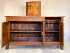 Credenza impero in noce con colonne a bretelle