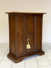 Stipo credenza Luigi XIV . Emilia XVII secolo