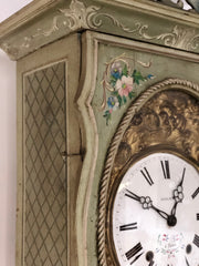 Orologio a colonna pendolo laccato dipinto . Funzionante