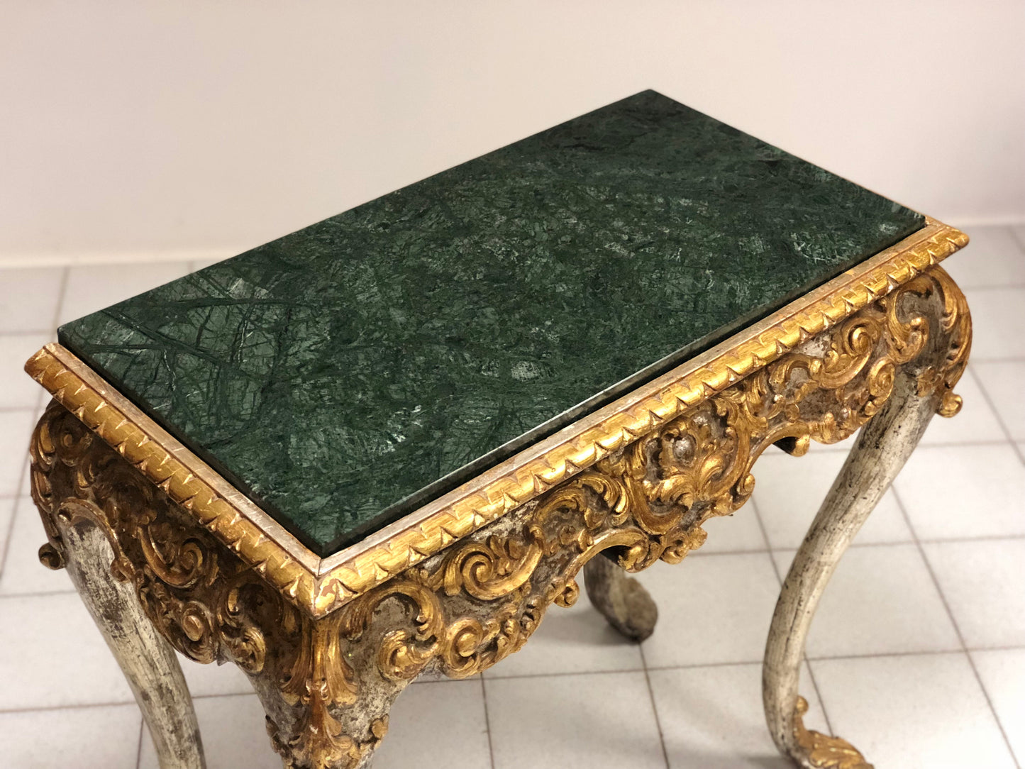 Consolles intagliata dorata argentata piano marmo .XVIII secolo