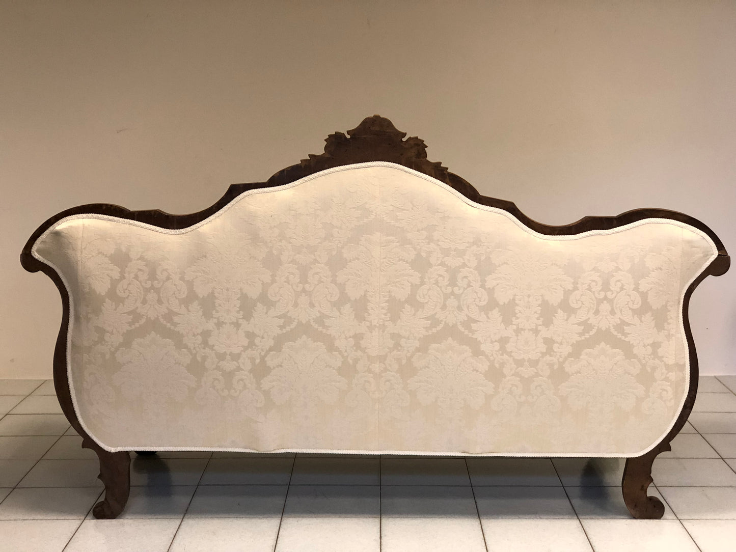 Lombard Carlo X boat-shaped sofa (restored)