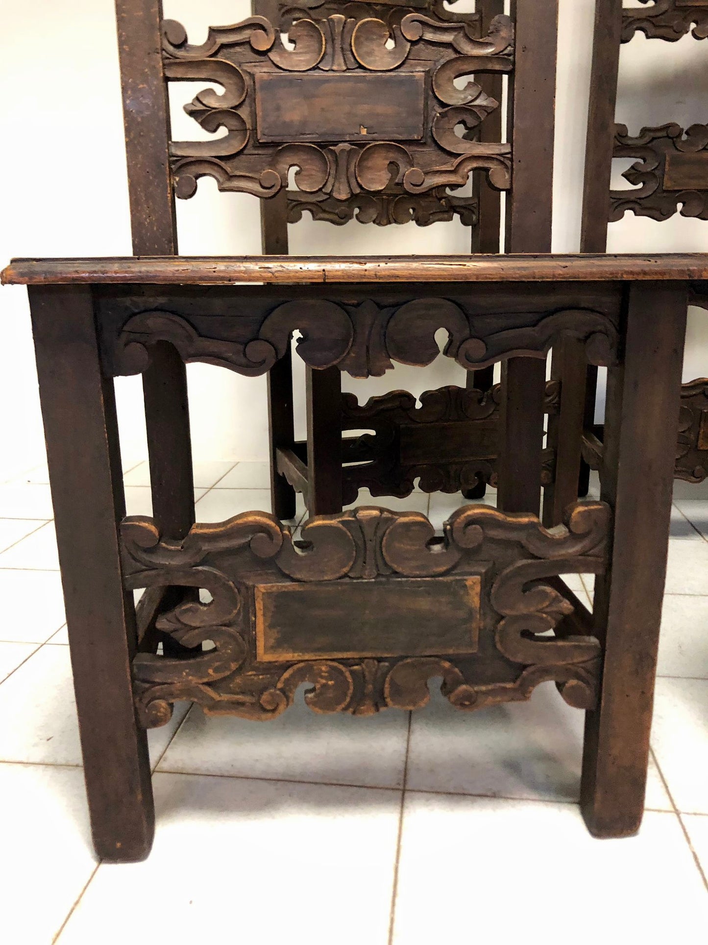 Group of six Lombard chairs in walnut. 19th century