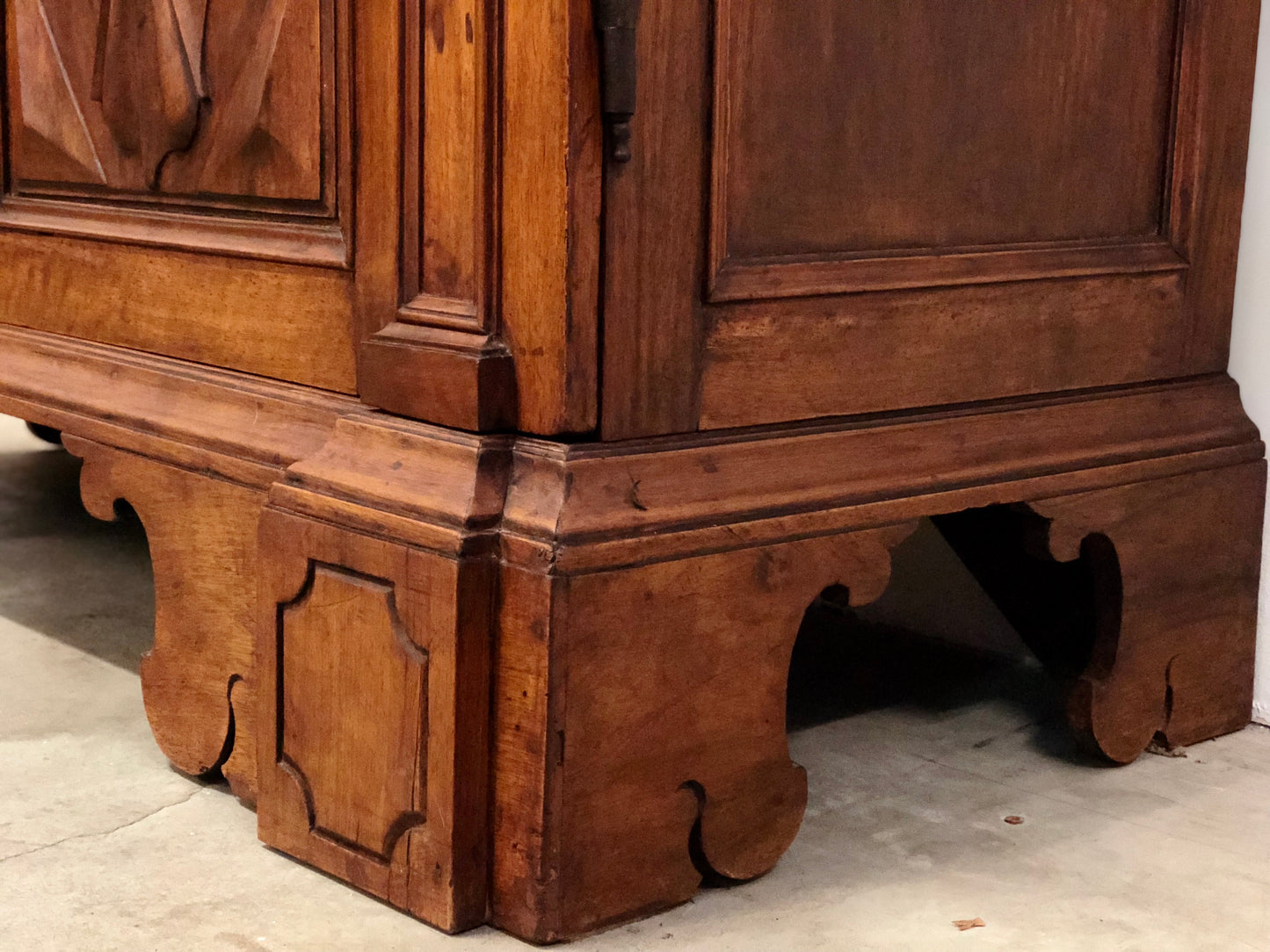 Louis XIV wardrobe walnut Genoa early 18th century