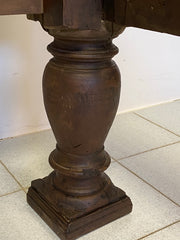 Letto Lombardo in noce Luigi XIV . XVII secolo