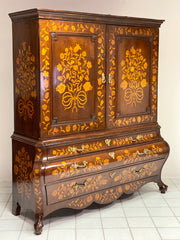 Trumeau bombato . Olanda XVIII secolo