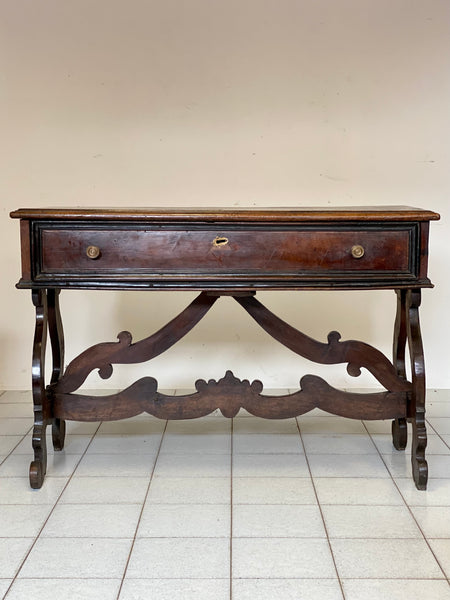 Tavolo scrittoio Luigi XIV Lombardo . XVII secolo