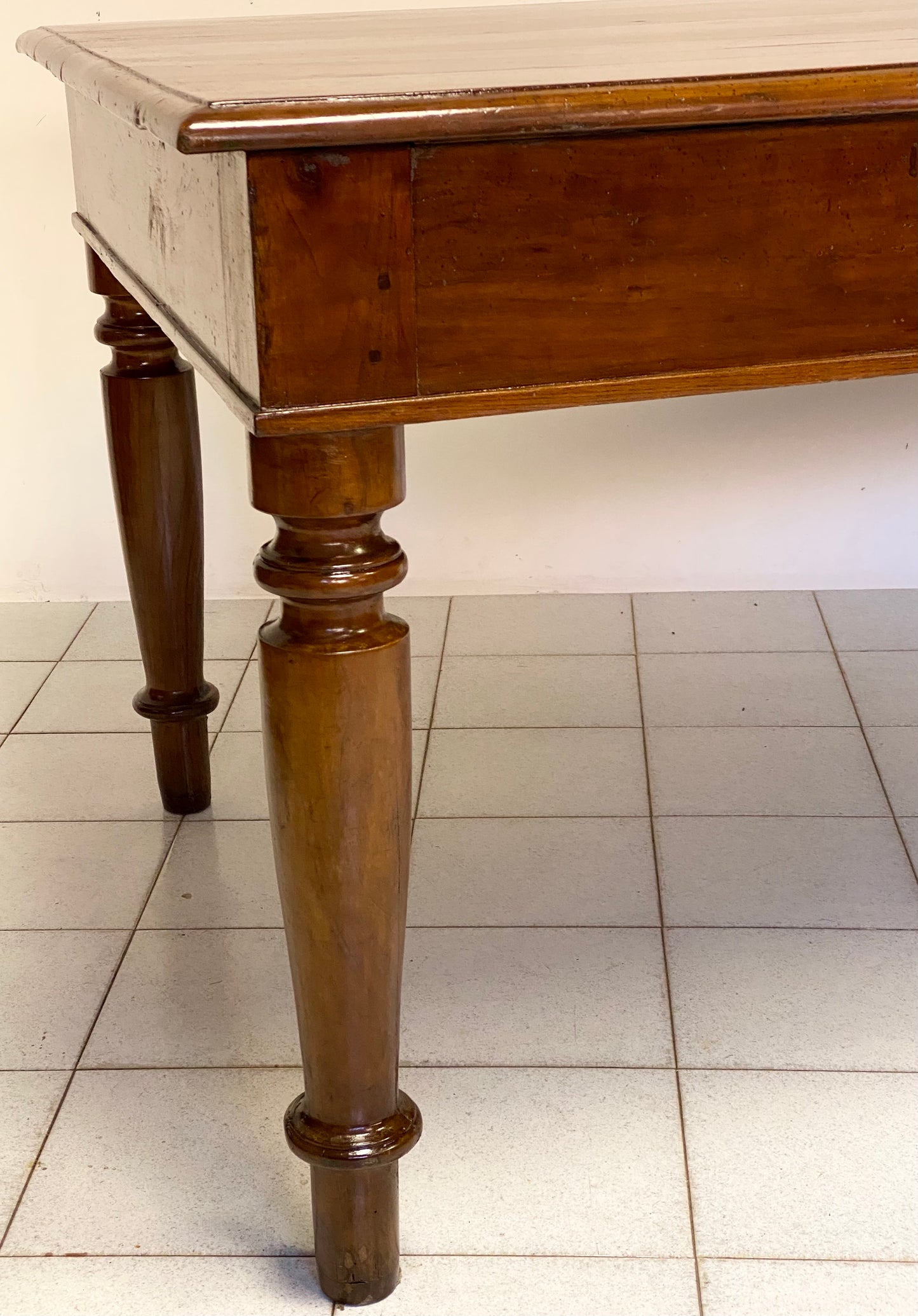 Cherry table. Emilia mid 19th century. Restored