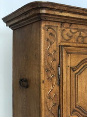 Credenza doppio corpo scolpito Luigi XIV