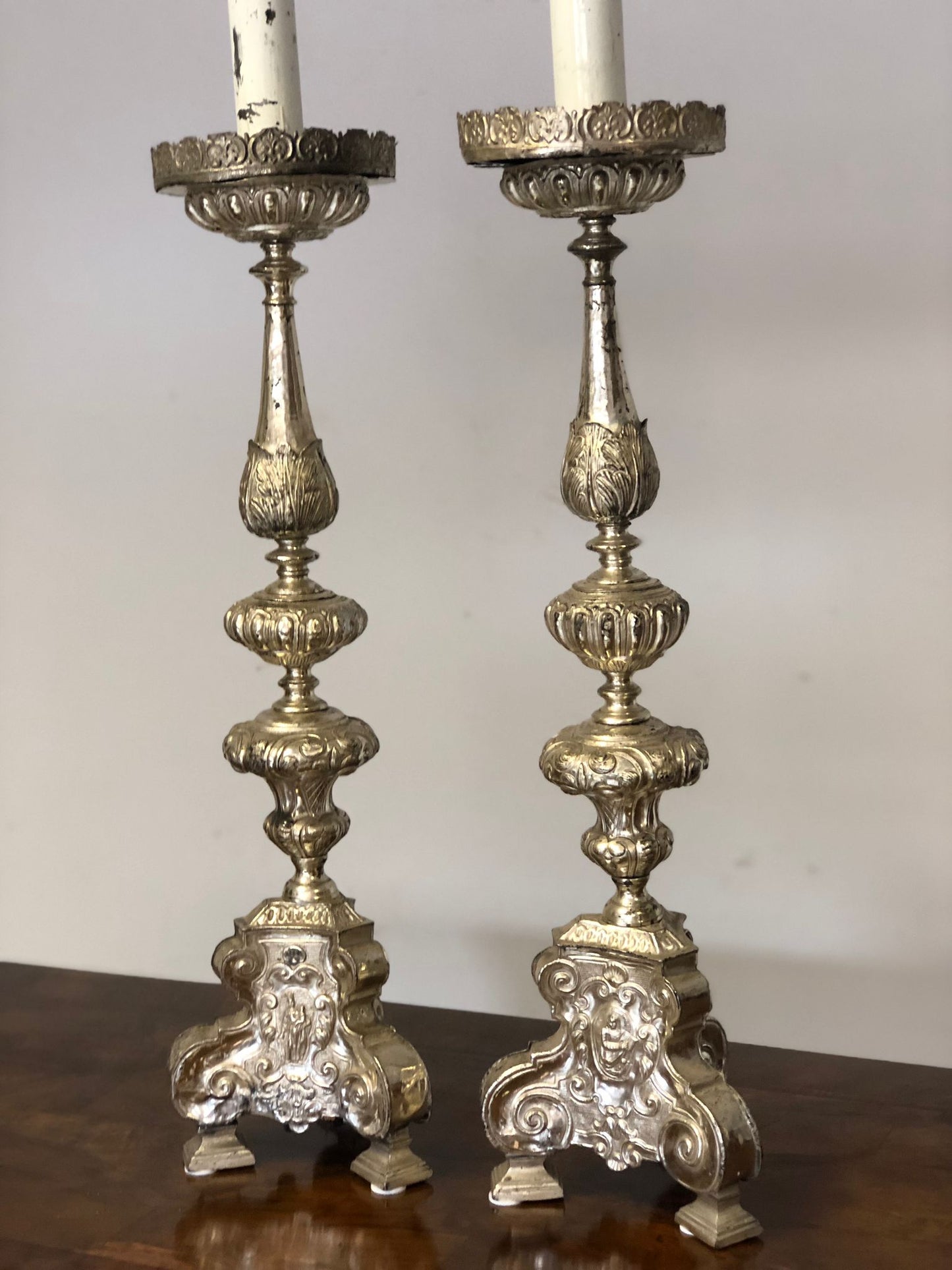 Pair of Louis XV silver candlesticks. Early 18th century