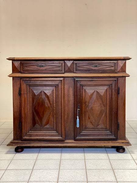 Credenza in noce Luigi XIV . XVII secolo