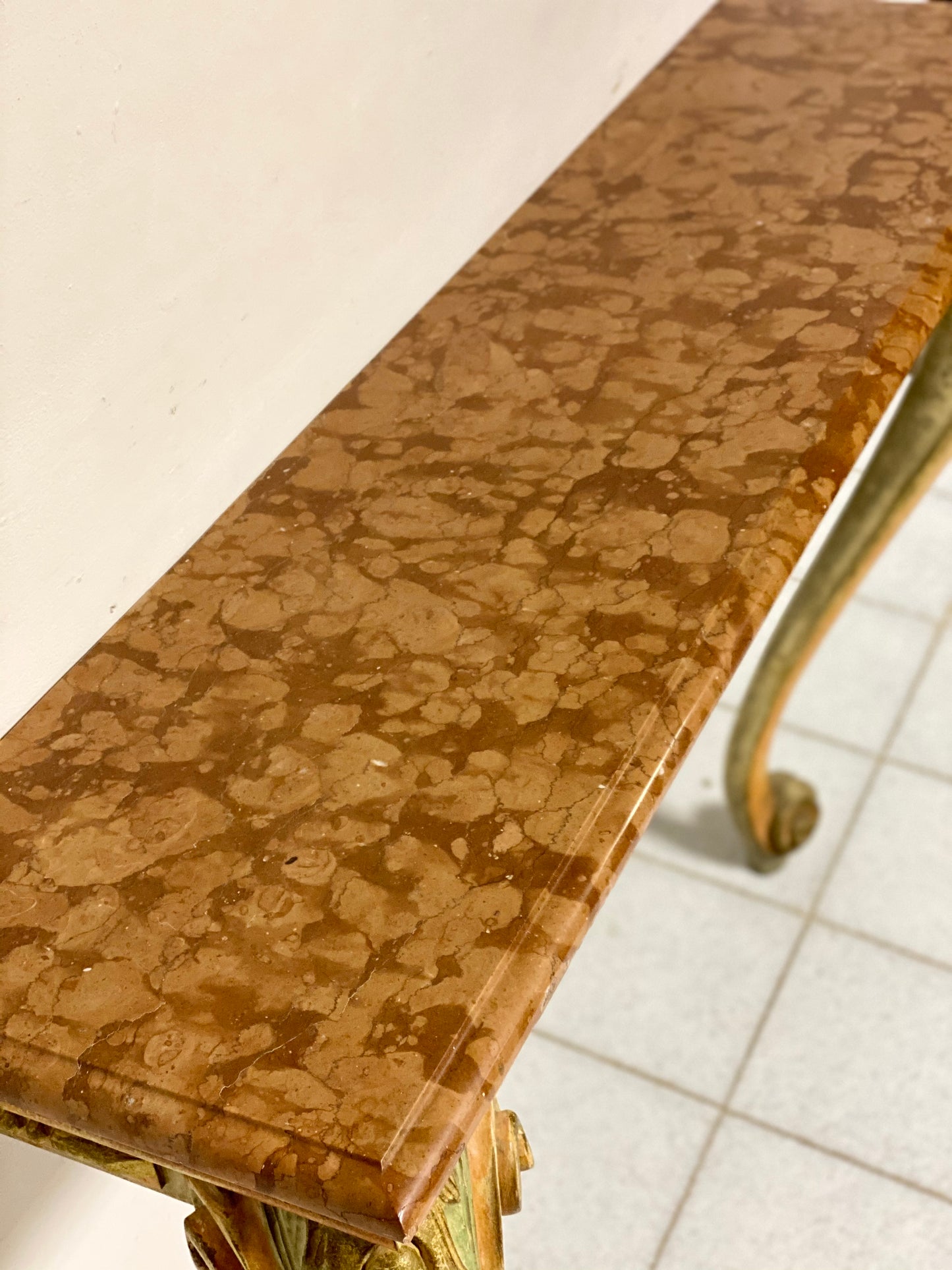 Consolle legno intagliato dorato . Inizio XX secolo