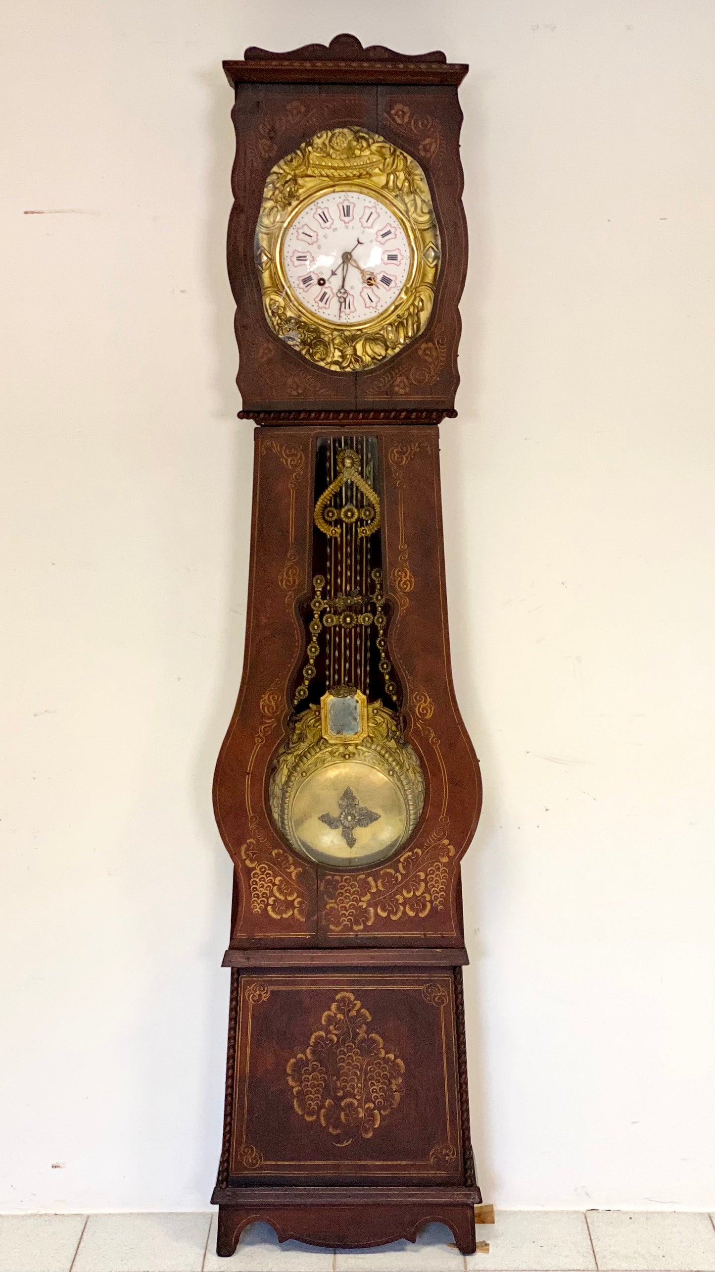 Orologio a pendolo a torre . Metà XIX secolo . Restaurato