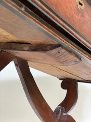Tavolo scrittoio Luigi XIV Lombardo . XVII secolo