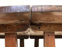 Tavolo in noce circolare scomponibile. Luigi XIV lombardo . XVII secolo