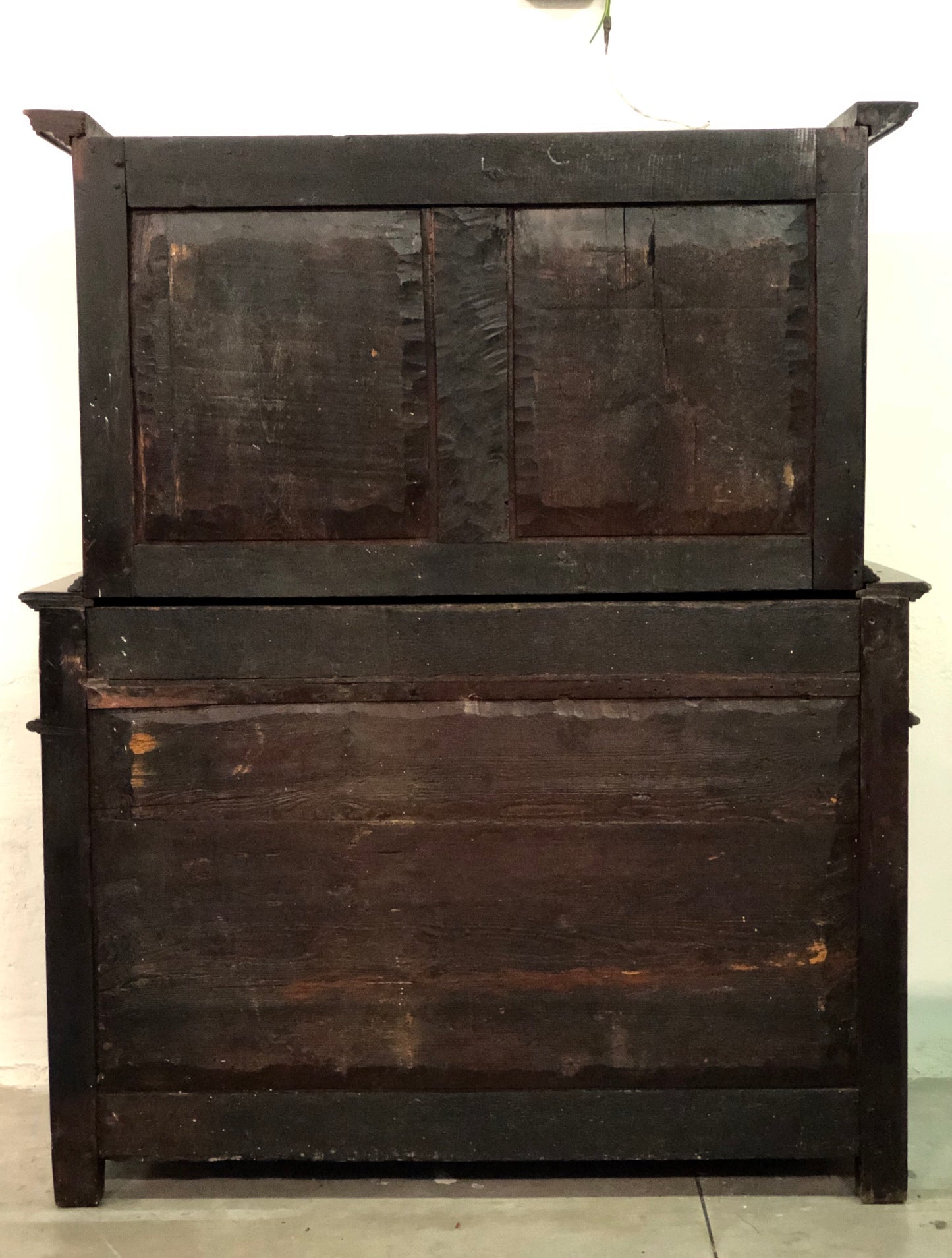 Credenza doppio corpo XVII secolo