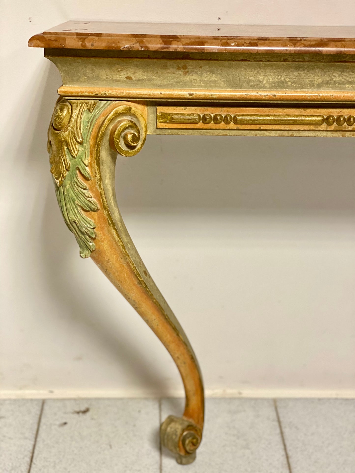 Consolle legno intagliato dorato . Inizio XX secolo