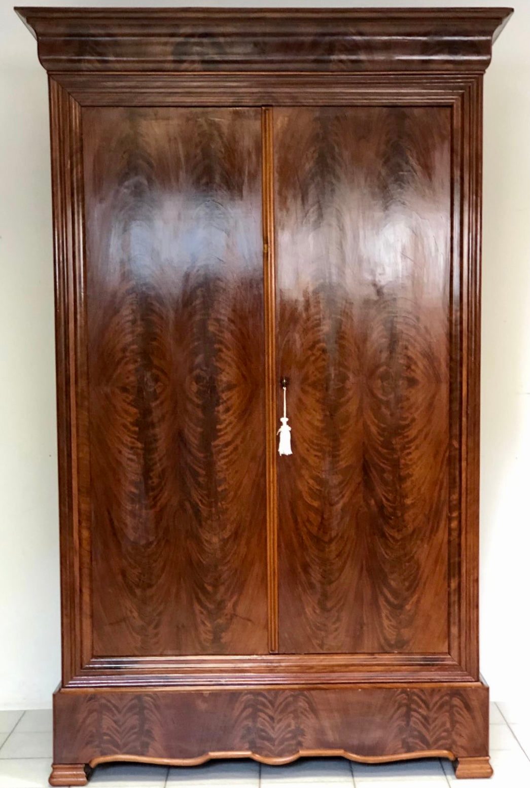 Charles X cabinet. 19th century. Restored