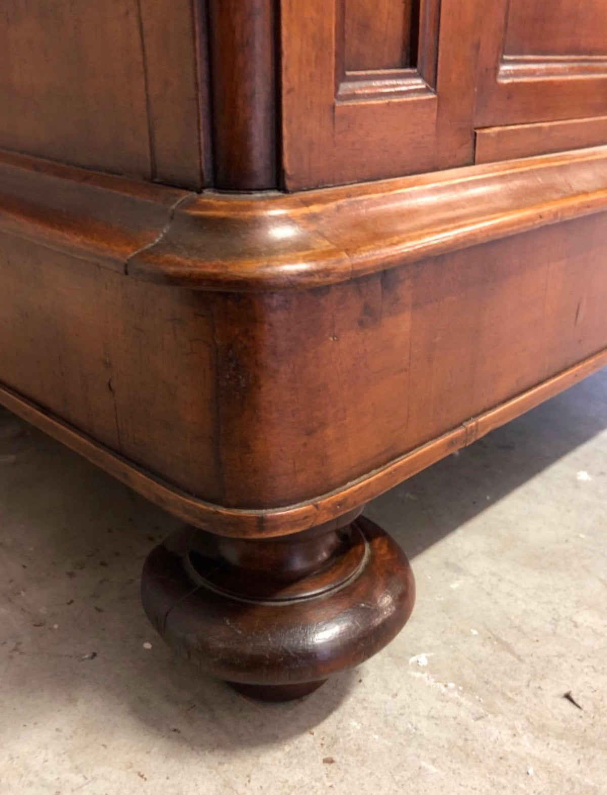 Lombard Charles X wardrobe, four doors, walnut. 19th century