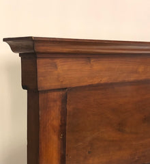 Letto in noce impero lombardo tre quarti. Prima metà dell XIX secolo