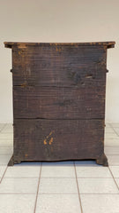Inginocchiatoio Lombardo in legno di noce . XVII secolo