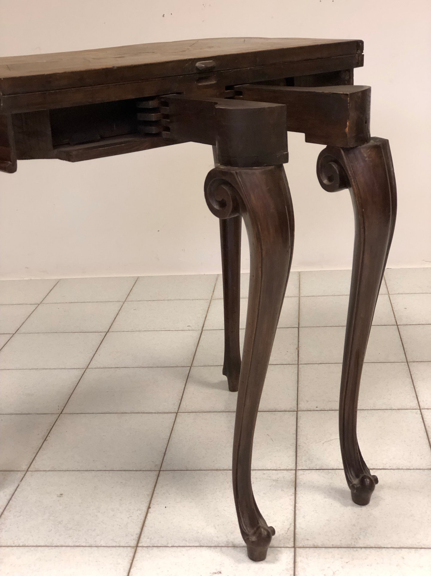 Emilia 19th century game table
